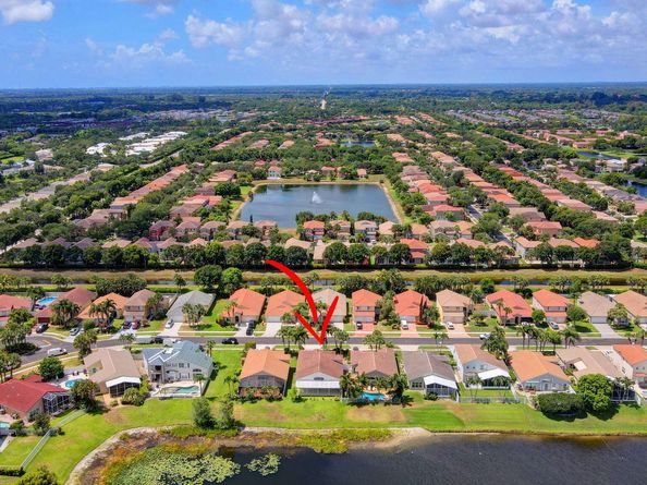 5146 Prairie Dunes Village Circle, Lake Worth FL 33463