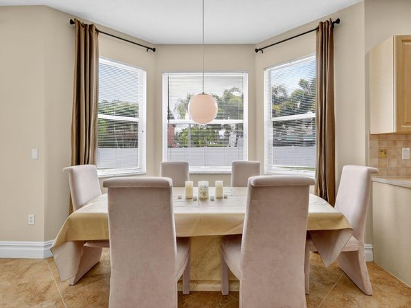 2173 Bellcrest Circle, Royal Palm Beach FL 33411