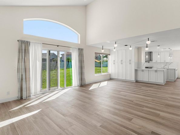 6264 Barton Creek Court, Lake Worth FL 33463