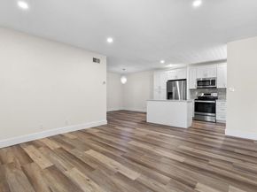 8406 W Sample Road 226, Coral Springs FL 33065