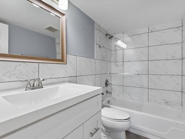 8406 W Sample Road 226, Coral Springs FL 33065