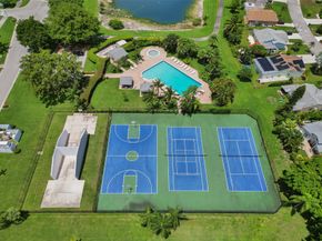 8353 Huntsman Pl, Boca Raton FL 33433