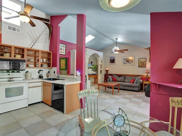 8353 Huntsman Pl, Boca Raton FL 33433