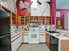 8353 Huntsman Pl, Boca Raton FL 33433