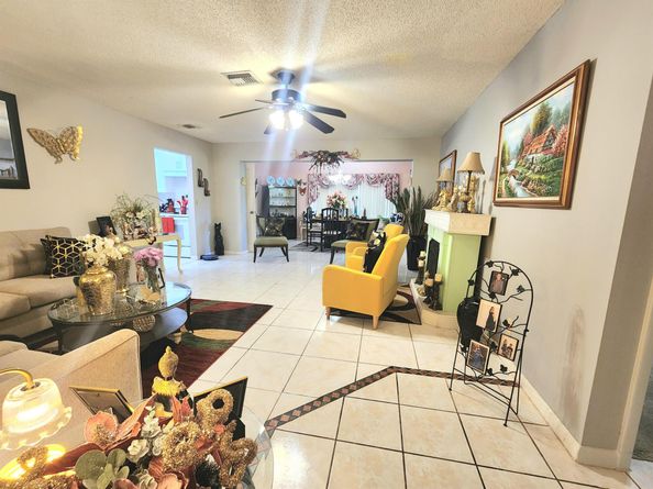 7235 Pine Bluff Drive, Lake Worth FL 33467