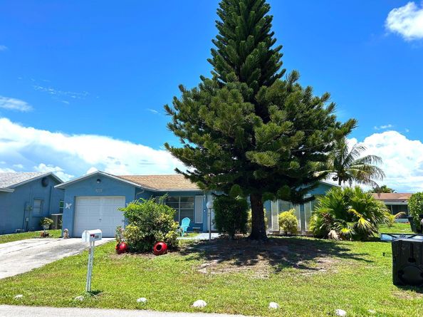 7235 Pine Bluff Drive, Lake Worth FL 33467