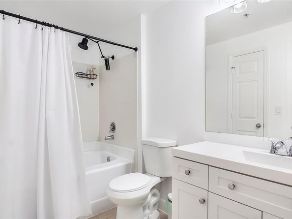 533 NE 3rd Ave 132, Fort Lauderdale FL 33301