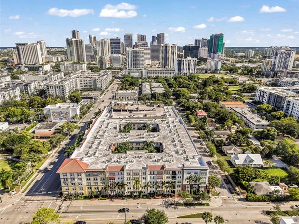 533 NE 3rd Ave 132, Fort Lauderdale FL 33301