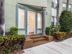 533 NE 3rd Ave 132, Fort Lauderdale FL 33301