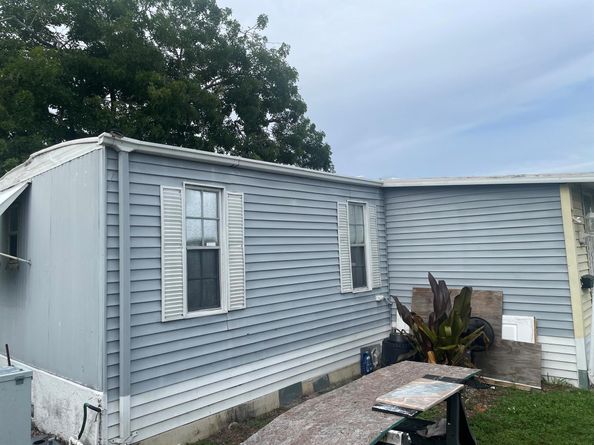 5010 Nw 1st Avenue, Pompano Beach FL 33064