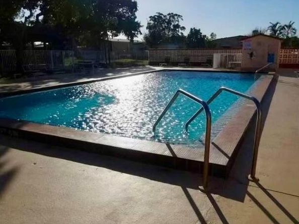 5010 Nw 1st Avenue, Pompano Beach FL 33064