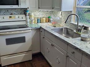 5010 Nw 1st Avenue, Pompano Beach FL 33064