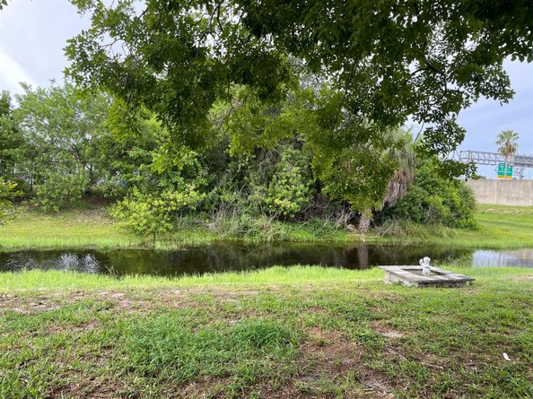 5010 Nw 1st Avenue, Pompano Beach FL 33064