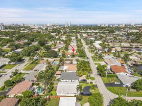240 SE 15th Ave, Pompano Beach FL 33060