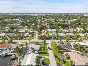 240 SE 15th Ave, Pompano Beach FL 33060