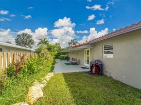 240 SE 15th Ave, Pompano Beach FL 33060