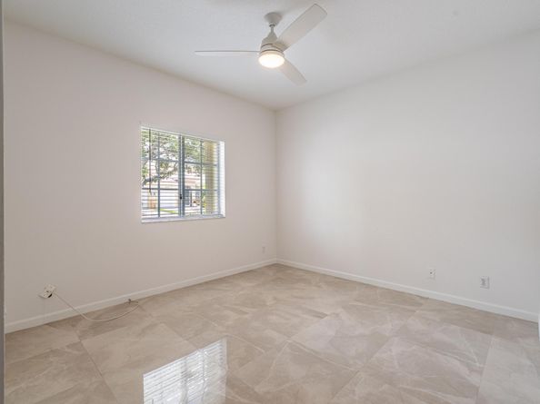 2285 Windjammer Way, West Palm Beach FL 33411