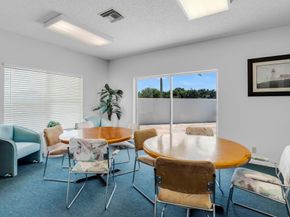 6796 N Pine Island Rd 6796, Tamarac FL 33321