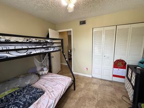 10056 Winding Lake Rd 204, Sunrise FL 33351