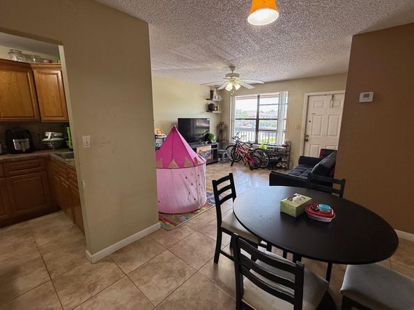 10056 Winding Lake Rd 204, Sunrise FL 33351