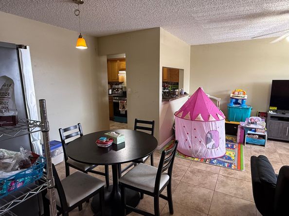 10056 Winding Lake Rd 204, Sunrise FL 33351