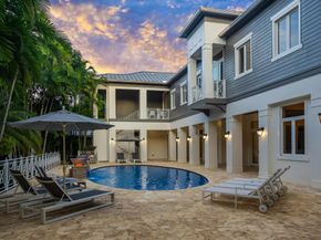 101 Holly Lane, Plantation FL 33317