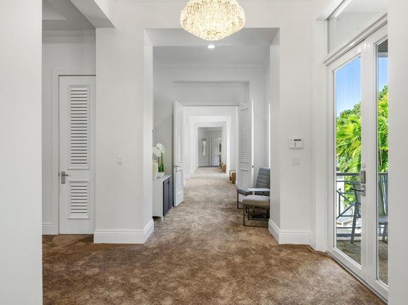 101 Holly Lane, Plantation FL 33317