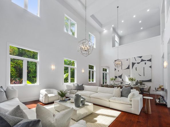 101 Holly Lane, Plantation FL 33317