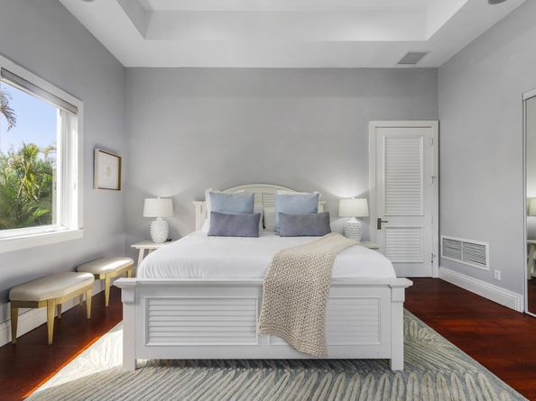 101 Holly Lane, Plantation FL 33317