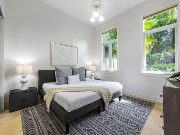 101 Holly Lane, Plantation FL 33317