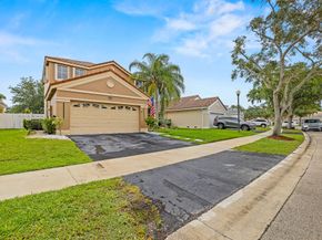 695 Falling Water Rd, Weston FL 33326
