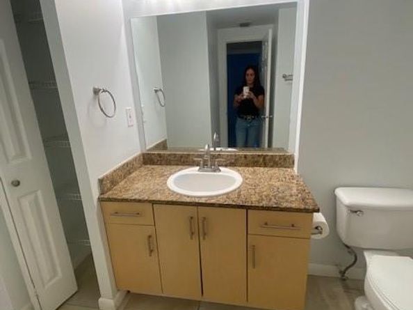 Undisclosed Address #FX-10503317, Pembroke Pines FL 33025