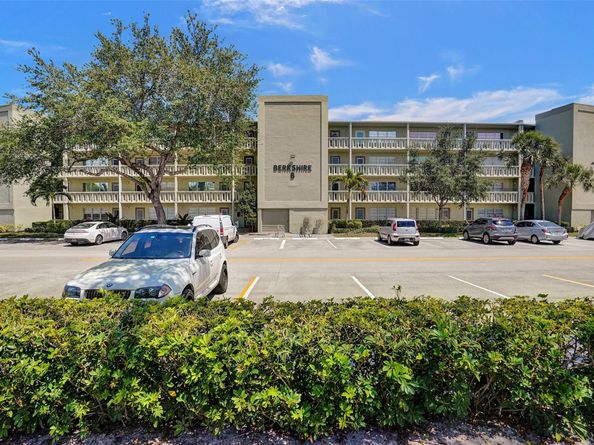 3038 Berkshire B 3038, Deerfield Beach FL 33442