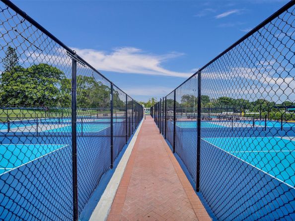 3038 Berkshire B 3038, Deerfield Beach FL 33442