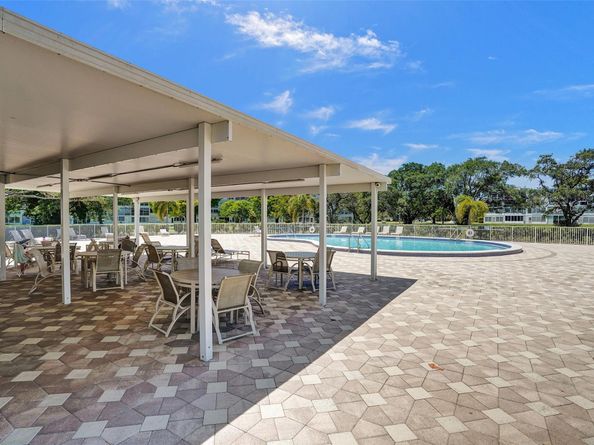 3038 Berkshire B 3038, Deerfield Beach FL 33442