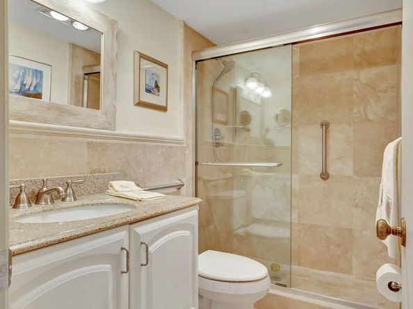 80 Celestial Way 213, Juno Beach FL 33408