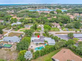 365 NW 35th St, Boca Raton FL 33431