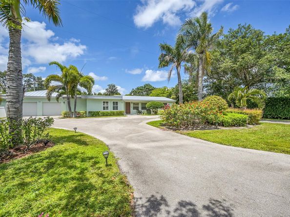 365 NW 35th St, Boca Raton FL 33431