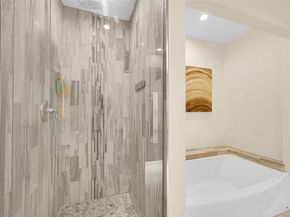 365 NW 35th St, Boca Raton FL 33431