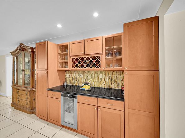 365 NW 35th St, Boca Raton FL 33431