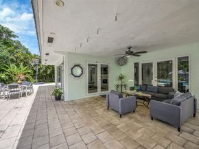 365 NW 35th St, Boca Raton FL 33431