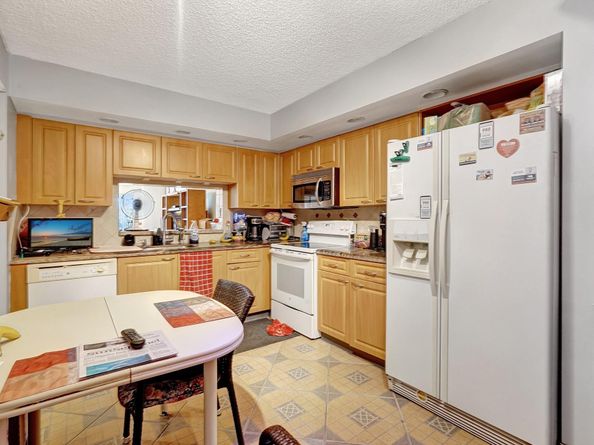 1300 SW 125th Ave 306 K, Pembroke Pines FL 33027