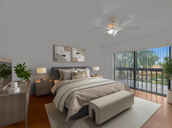 9220 NW 14th St 272, Pembroke Pines FL 33024