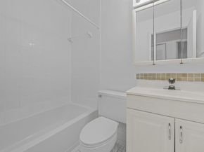 9220 NW 14th St 272, Pembroke Pines FL 33024