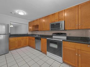 9220 NW 14th St 272, Pembroke Pines FL 33024