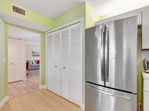 5787 Parkwalk Drive, Boynton Beach FL 33472