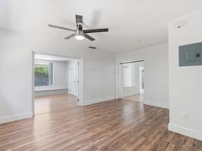 4460 NE 13th Ter, Oakland Park FL 33334