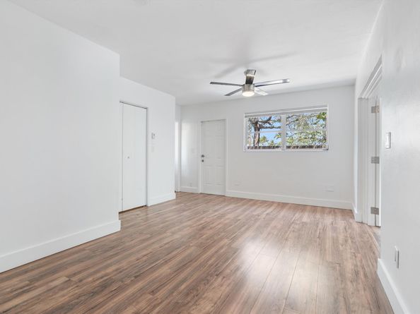 4460 NE 13th Ter, Oakland Park FL 33334