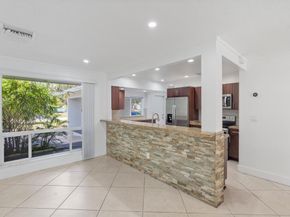 4460 NE 13th Ter, Oakland Park FL 33334