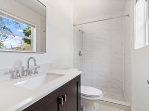 4460 NE 13th Ter, Oakland Park FL 33334